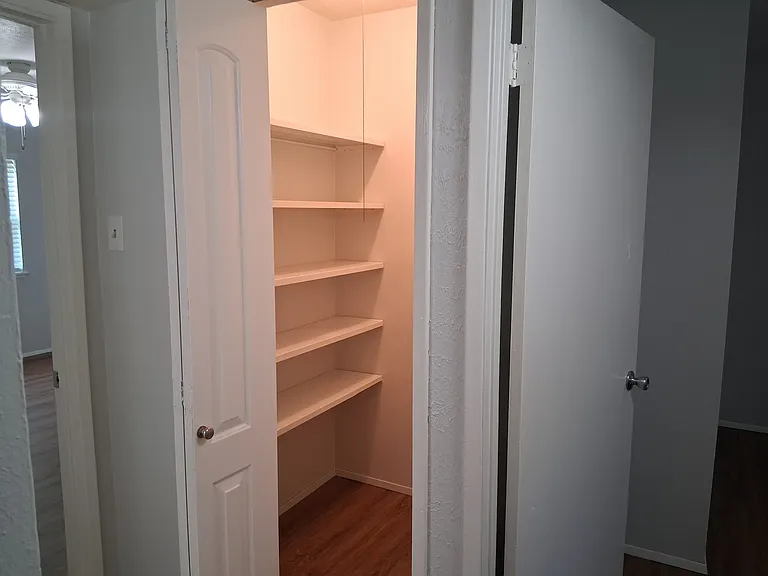 563 Cumberland Dr — Photo 16