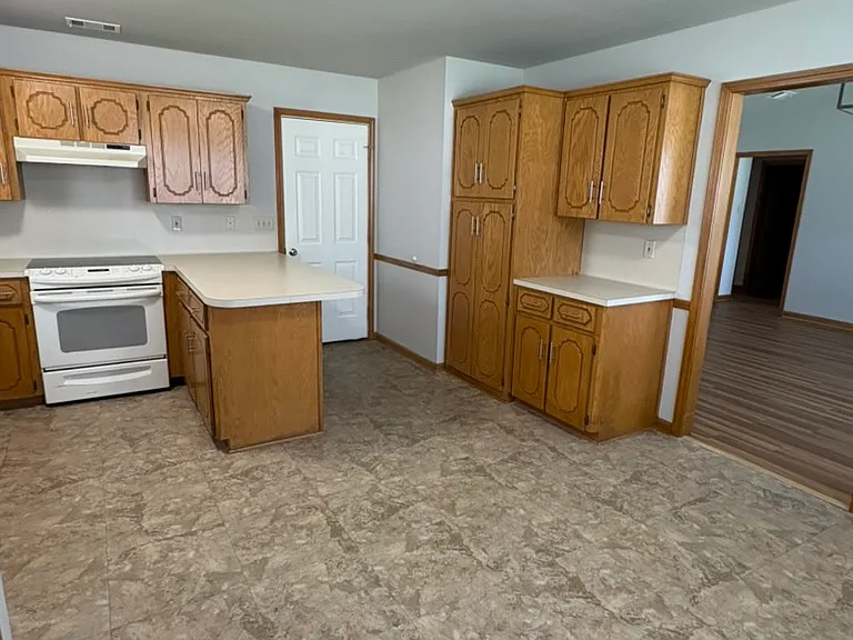 34 Azalea Dr — Photo 5