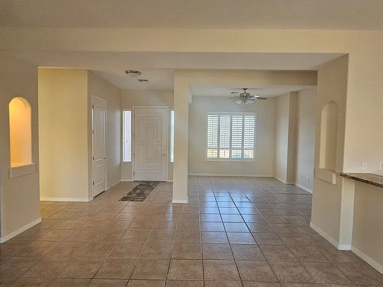 2634 Discovery Rd — Photo 6
