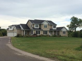 W9567 Aldercate Dr, Lodi, WI 53555