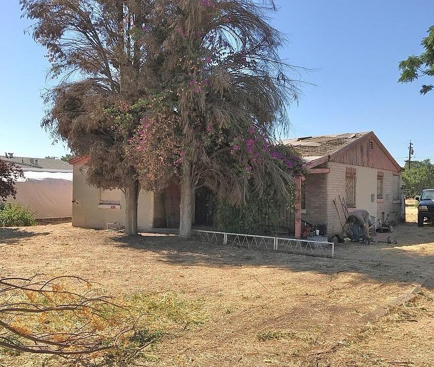 1st image of 4548 E Hamilton Ave