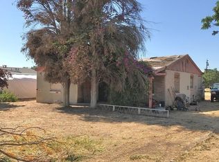 4548 E Hamilton Ave, Fresno, CA 93702