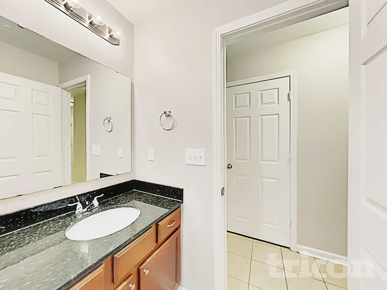 4201 Broadstairs Dr — Photo 12
