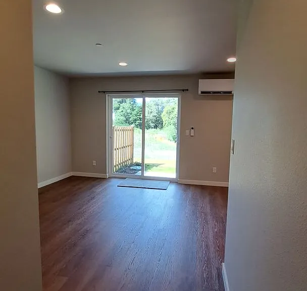 3113 E Camellia Way — Photo 12