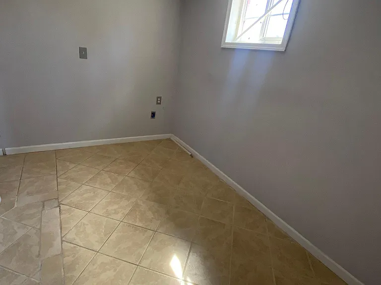 7916 Wynnwood Dr — Photo 8