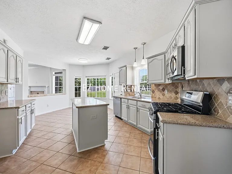 9934 Aldwell Ct — Photo 12