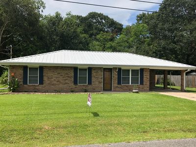 105 Sidonia Dr, Breaux Bridge, LA, 70517