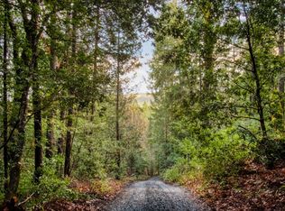 6181 Takilma Rd, Cave Junction, OR 97523