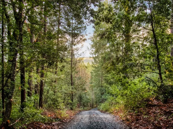 6181 Takilma Rd, Cave Junction, OR 97523