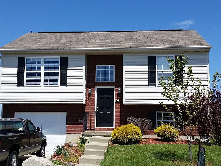 Eclipse Properties — Photo 25