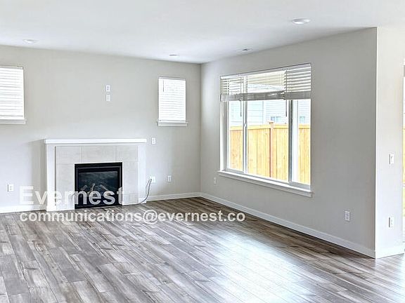 4th image of 18020 133rd Ave E