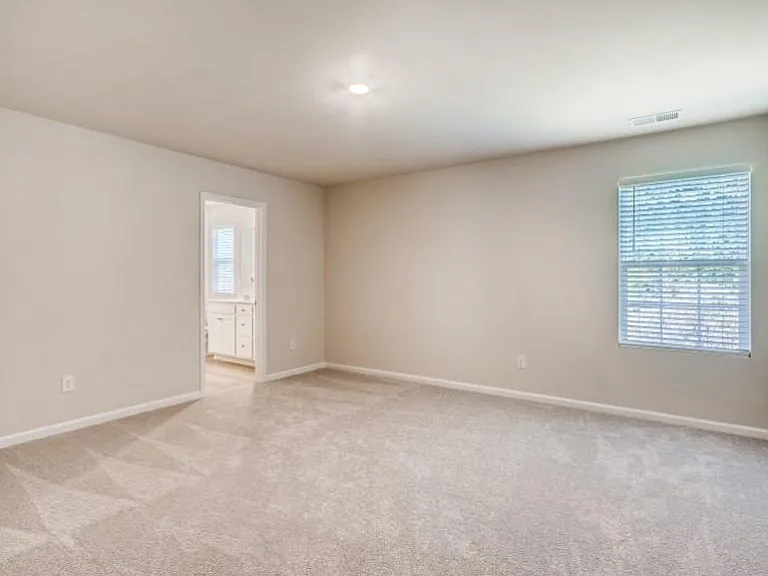 3118 Treyson Dr — Photo 6