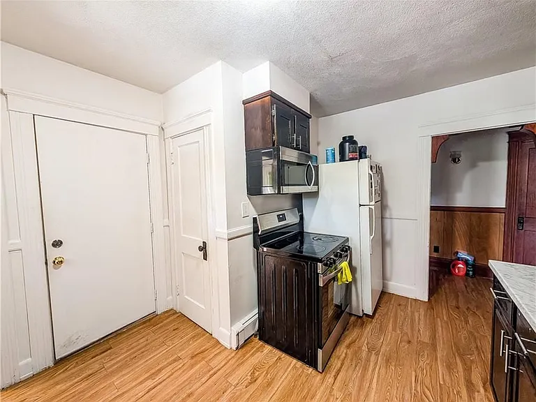 1423 Manville Rd #1 — Photo 11