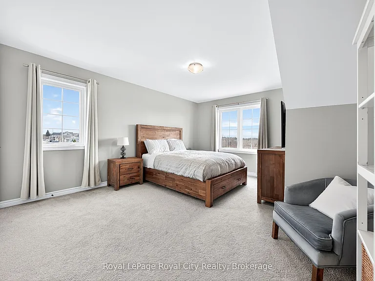 85 Mullin Dr #1B — Photo 24