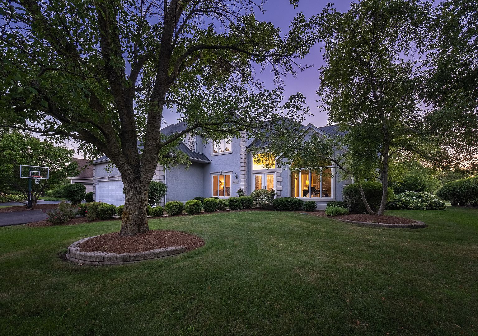 2253 Fargo Blvd, Geneva, IL 60134 Zillow