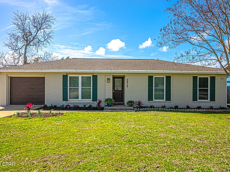 3015 Stanford Rd — Photo 40