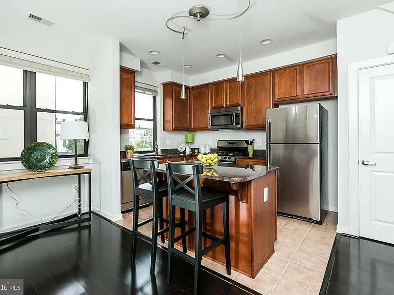 1702 N Calvert St #BASEMENT — Photo 5
