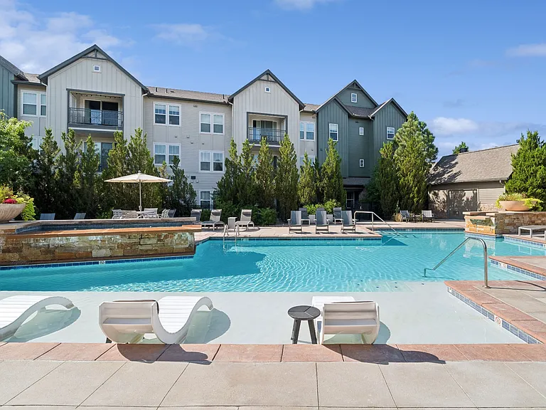 Berkshire Aspen Grove — Photo 20