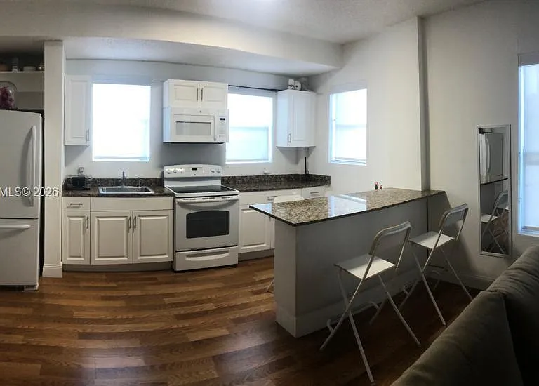 737 Jefferson Ave #103 — Photo 1