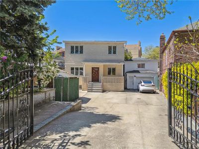 2680 E 23rd St, Brooklyn, NY, 11235