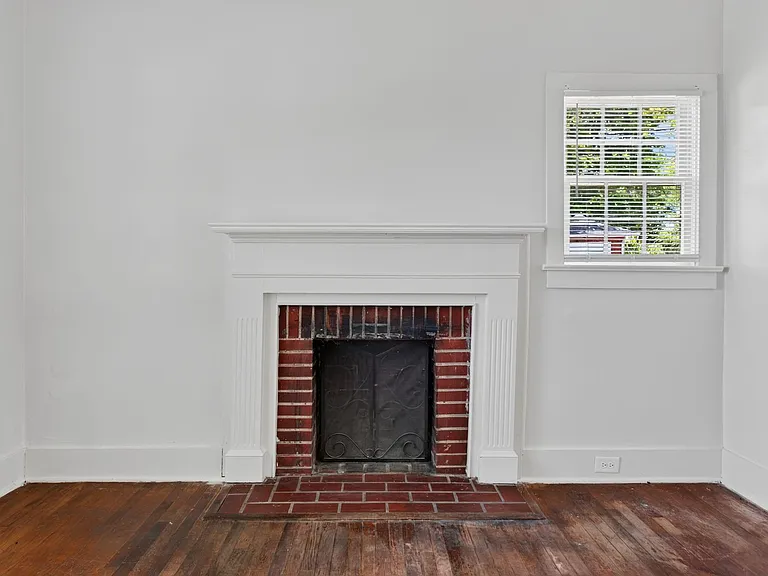 251 Forbes Ave — Photo 8