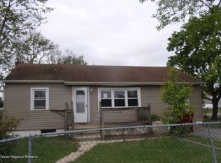 88 3rd Ave, Toms River, NJ 08757