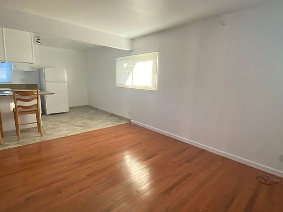 2nd image of 259 S Pacific Ave