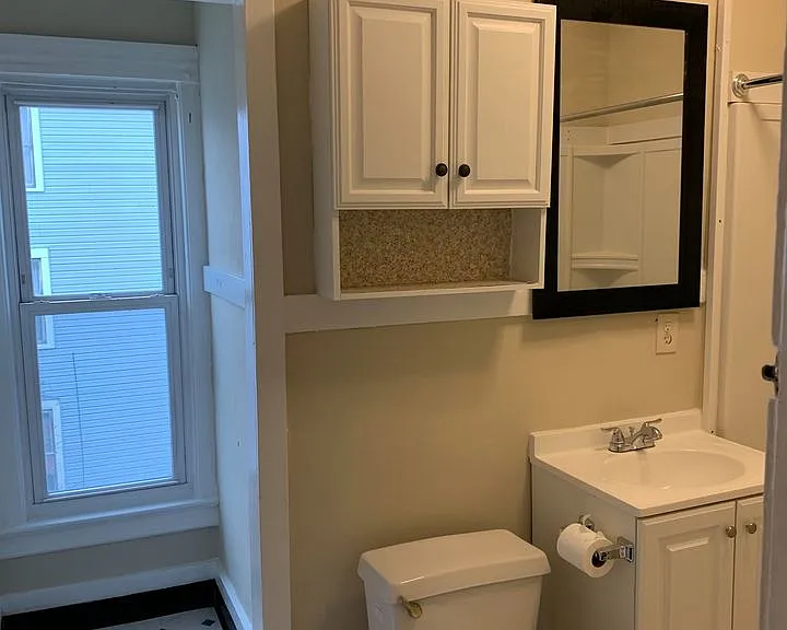 308 Whittier Ave #2 — Photo 7