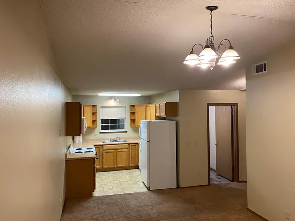 500 Shady Grove Rd APT 5, Clarksville, AR 72830