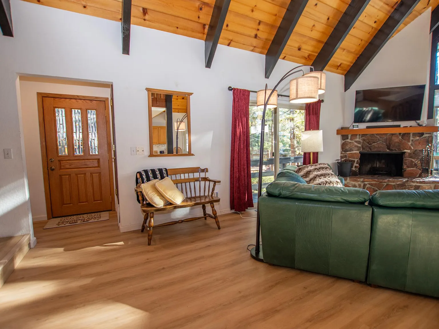 4 bed, 1544 sqft, $6,000 — Photo 3
