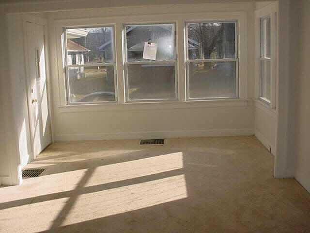 2nd image of 4250 N Winthrop Ave