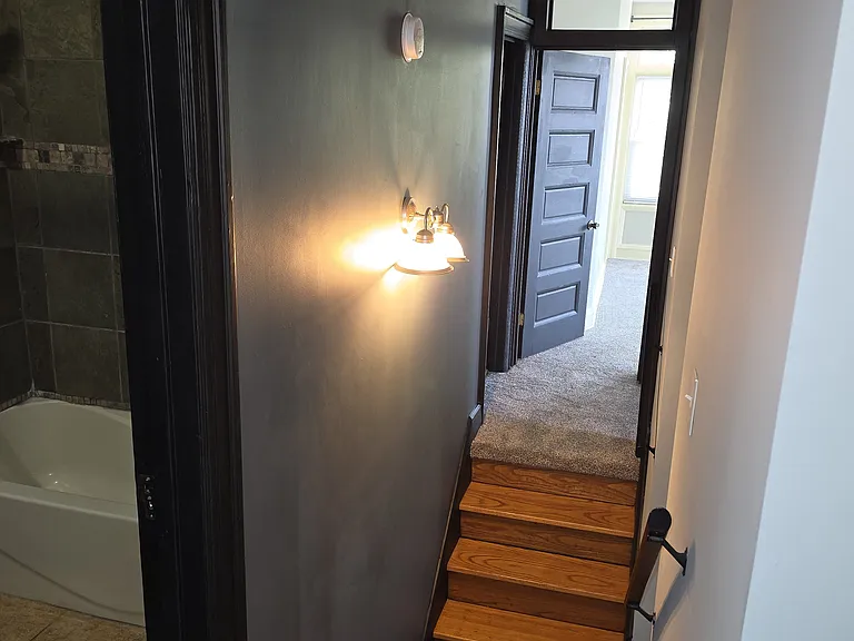 1102 S 30th Ave — Photo 20