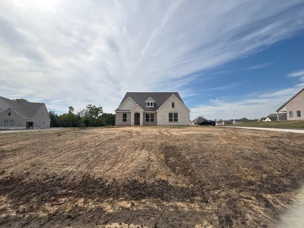 703 Deer Dale Ct, Van Alstyne, TX 75495