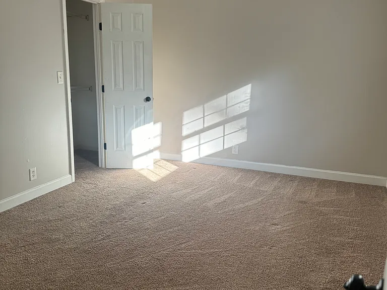 113 Cold Springs Rd — Photo 9