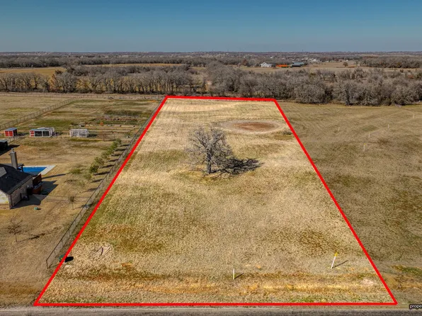 1140 Paradise Pkwy, Poolville, TX 76487