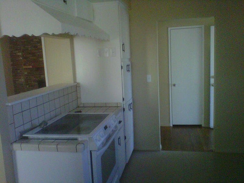 2nd image of 1042 N Bender Ave