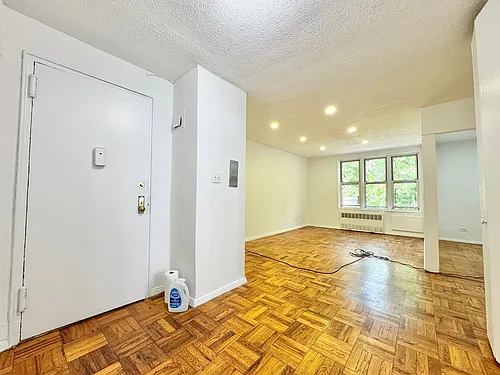 143-50 Barclay Ave #1A Photo 1