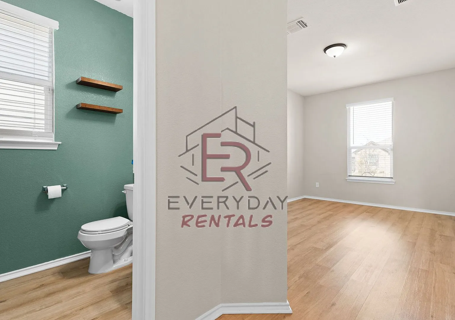 Large 3 bedroom close to I-35 in Belton — Photo 4