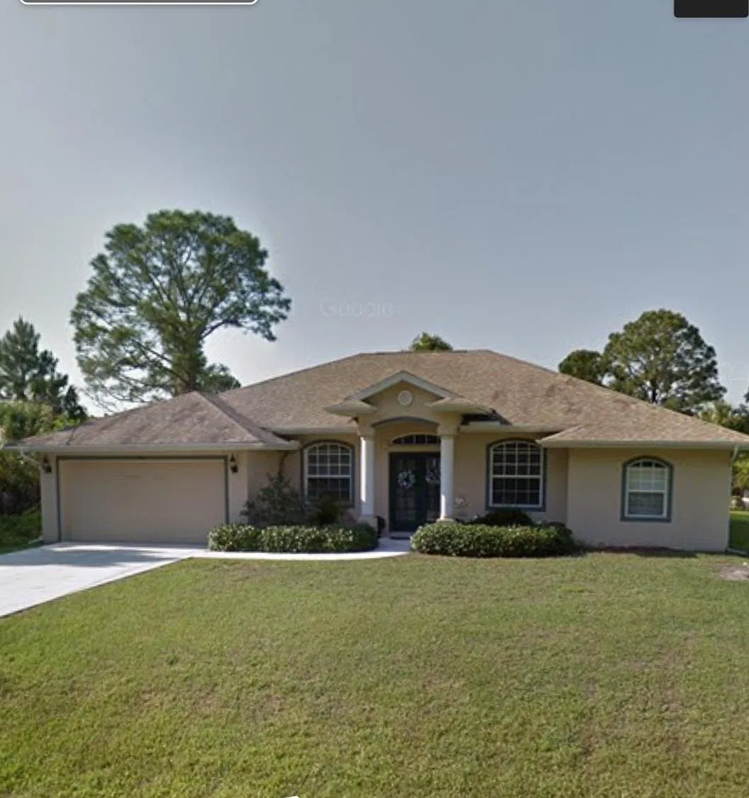 3 bed, 1853 sqft, $2,300 — Photo 1