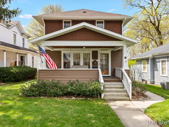 609 S Franklin St, Greenville, MI 48838