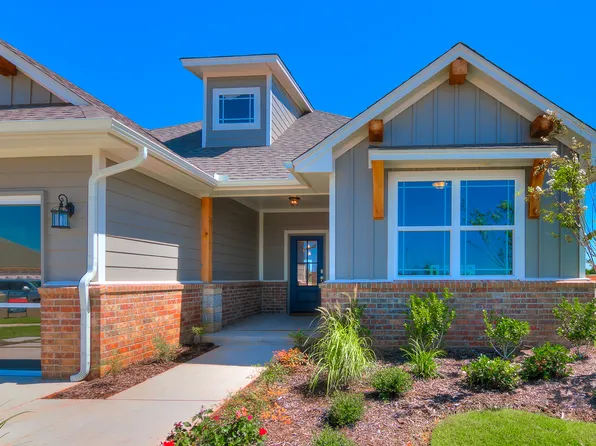 Redbud Plan, Woods at Wilshire