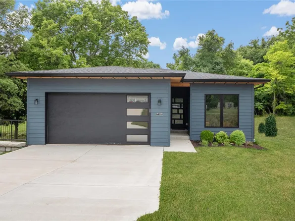 107 Park Dr, Edwardsville, IL 62025