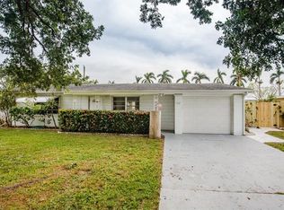 1452 Mandel Rd, Fort Myers, FL 33919