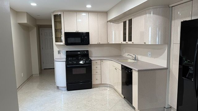 1st image of 297 Norway Ave #1F