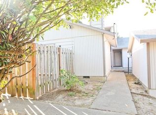 9765 SW Lookout Ter APT C, Beaverton, OR 97008