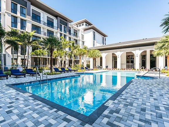 Resort Style Pool