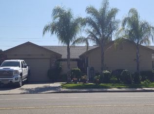 2124 W Elm St, Lodi, CA 95242