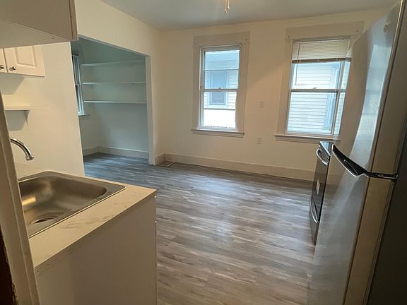 2nd image of 22 Dayton St #1