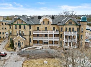 1545 Monaghan Rd #C309, Peterborough, ON K9J 5N3