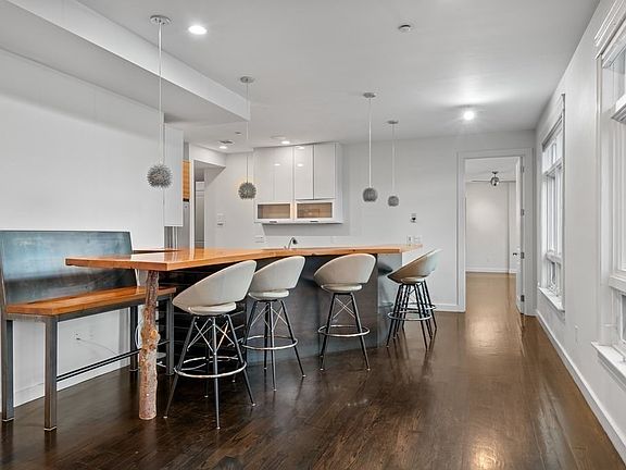 5th image of 350 W 2nd St Unit 7